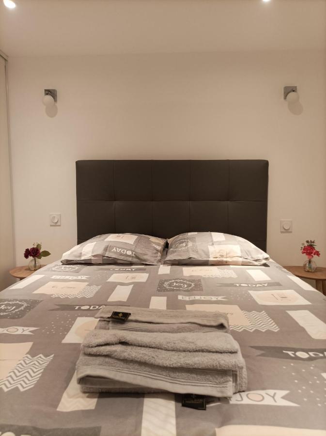 Appartement Calme Saint-Maixent-lʼÉcole المظهر الخارجي الصورة